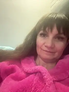 Butterfly8385 online show from March 4, 10:06 pm