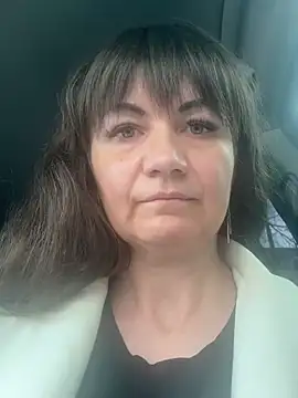 Butterfly8385 online show from March 29, 10:50 am