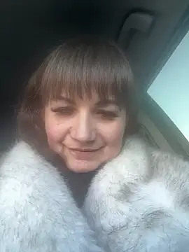 Butterfly8385 online show from February 26, 2:39 pm