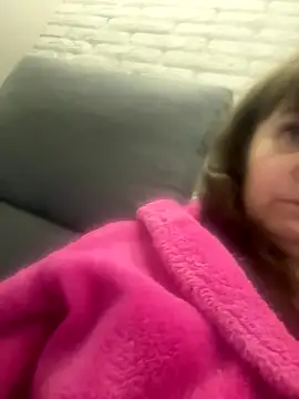 Butterfly8385 online show from November 7, 7:40 pm