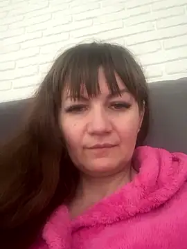 Butterfly8385 online show from January 11, 11:17 am