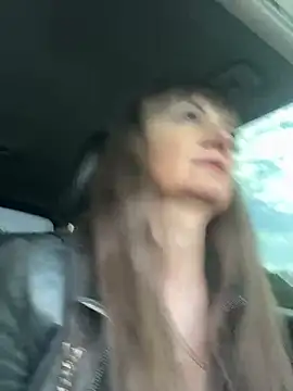 Butterfly8385 online show from April 19, 9:21 am