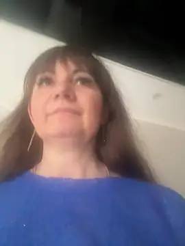 Butterfly8385 online show from March 27, 12:39 pm