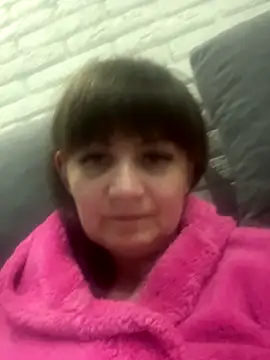 Butterfly8385 online show from December 1, 8:10 pm