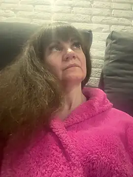 Butterfly8385 online show from March 24, 8:53 pm