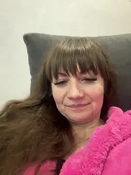 Butterfly8385 online show from November 27, 8:31 pm