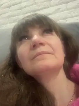 Butterfly8385 online show from November 28, 11:05 pm