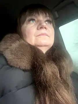 Butterfly8385 online show from November 30, 12:28 pm