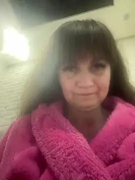 Butterfly8385 online show from February 17, 9:56 pm