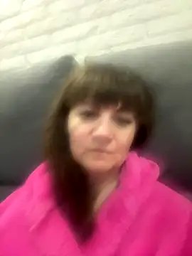 Butterfly8385 online show from October 26, 8:09 pm