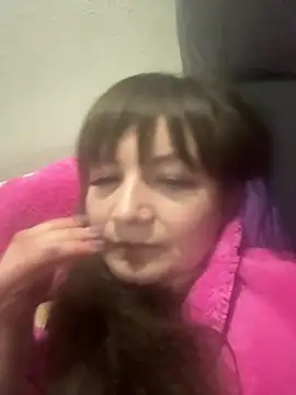 Butterfly8385 online show from April 9, 9:32 pm