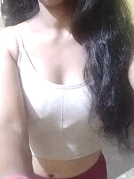 Snapshot of Jaanvi_G chatting on October 13, 11:34 am Jaanvi G online show from October 13, 11:34 am