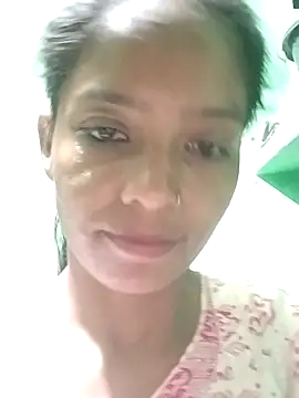 Jaanvi G online show from October 21, 3:00 pm