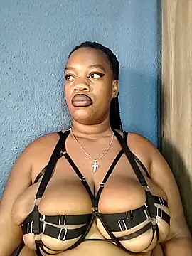 Snapshot of SweetBedroomEyez chatting on April 20, 1:03 pm SweetBedroomEyez online show from April 20, 1:03 pm