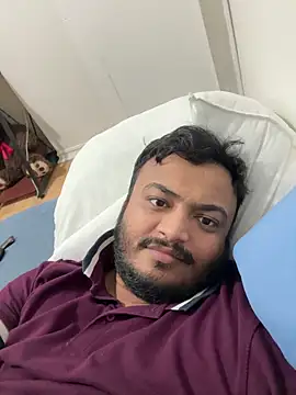 indianguysolo online show from March 10, 11:14 am
