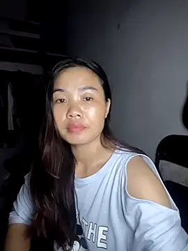 Snapshot of pusi_xinh chatting on October 17, 9:16 pm pusi xinh online show from October 17, 9:16 pm