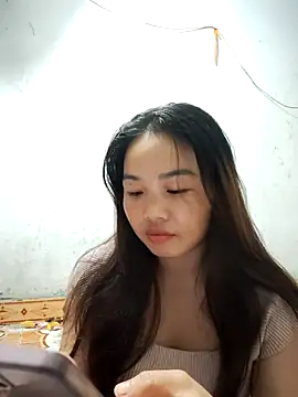 Snapshot of pusi_xinh chatting on October 10, 1:34 pm pusi xinh online show from October 10, 1:34 pm