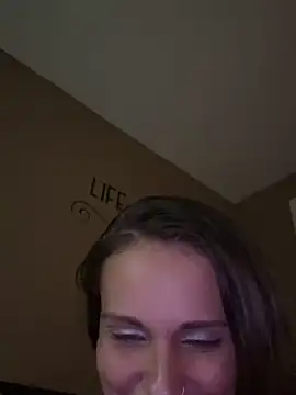 Brooklyn1987 online show from March 27, 8:26 am