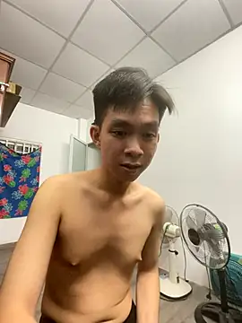 Snapshot of azn_typhoon00 chatting on October 12, 4:30 pm azn typhoon00 online show from October 12, 4:30 pm