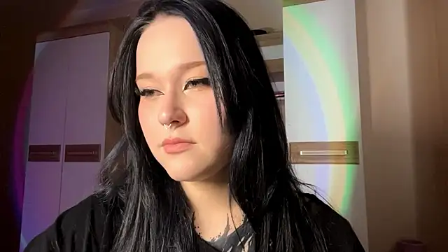 KristenGoodmon online show from October 20, 9:10 am