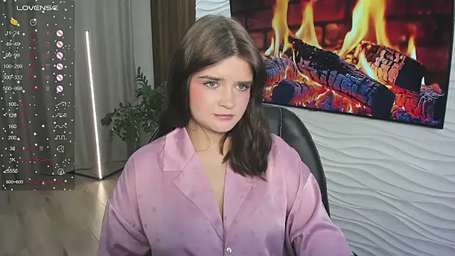 Mori Girll online show from November 30, 1:12 pm