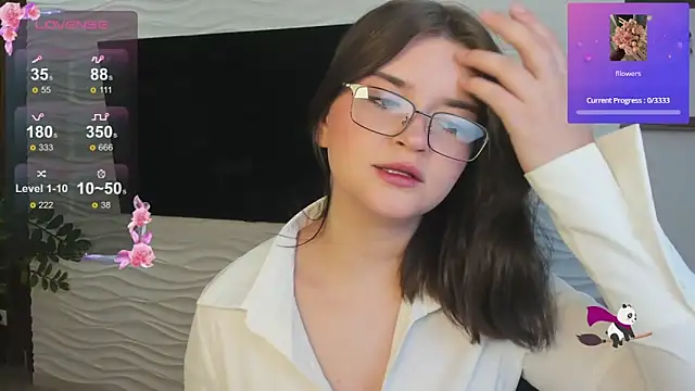 Mori Girll online show from October 16, 1:08 pm