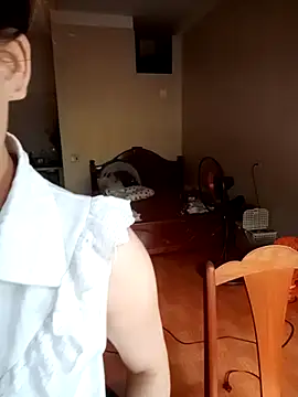 tuongvycute online show from October 28, 2:56 am