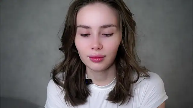 MonetLeitman online show from March 17, 1:19 am