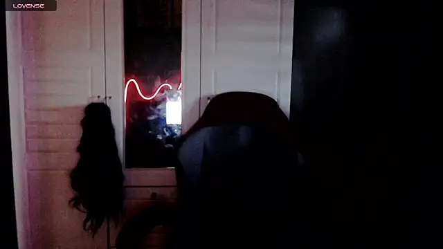 BellaMistressJhax online show from April 11, 5:15 am