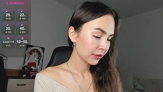 LionKierra online show from November 23, 3:05 am