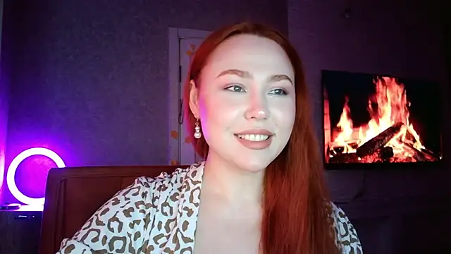 Snapshot of LolaMint_ chatting on November 20, 11:44 am LolaMint online show from November 20, 11:44 am