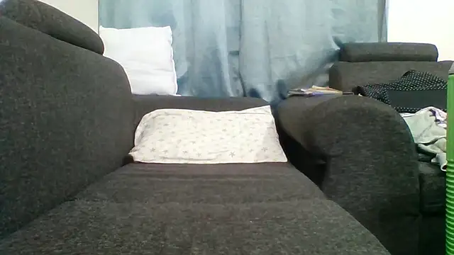 pontsho2004 online show from November 28, 2:39 pm