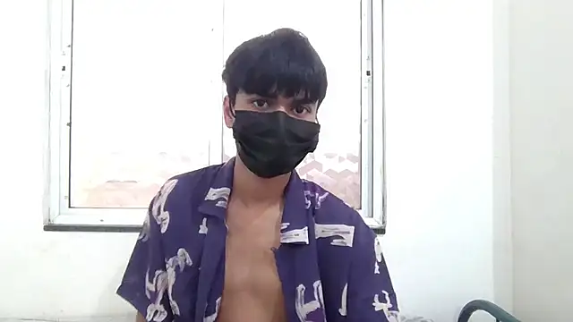 Snapshot of lil-twink19 chatting on October 17, 4:49 am lil-twink19 online show from October 17, 4:49 am