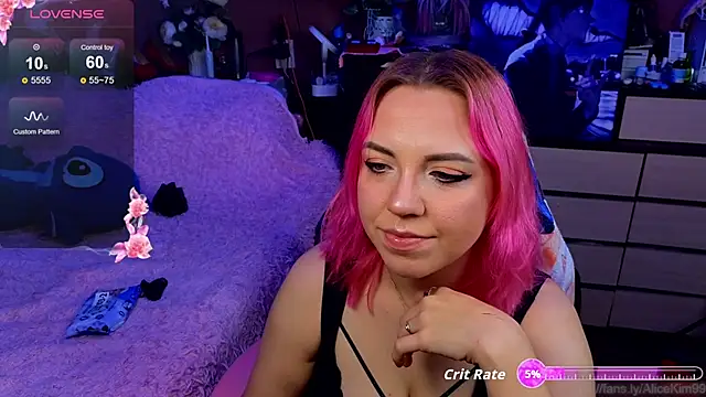 Snapshot of Alya_Carson chatting on October 19, 10:34 pm Alya Carson online show from October 19, 10:34 pm