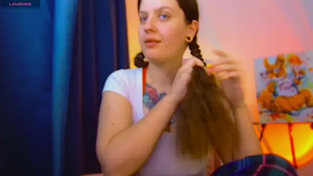 Snapshot of Ann_mikela chatting on April 27, 4:38 pm Ann mikela online show from April 27, 4:38 pm