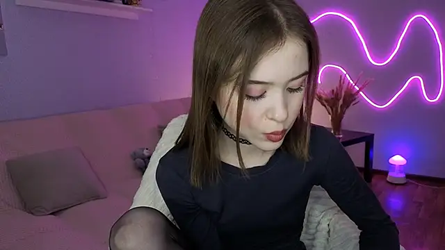 Stacey Will online show from April 8, 8:10 pm