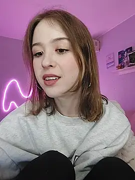 Stacey Will online show from May 4, 8:33 pm