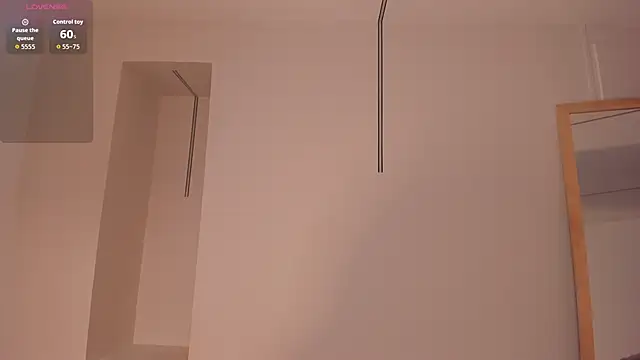 LittleVaale online show from February 14, 10:48 am