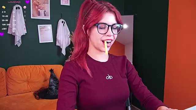 SabrinaCutie online show from October 15, 7:16 am