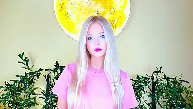 KaryTasch online show from October 12, 8:26 am