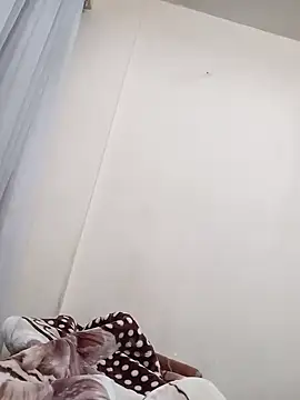 Trishabitch77 online show from November 8, 12:58 am