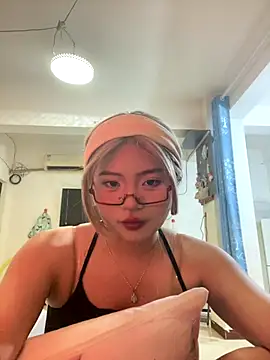 Snapshot of lan-xinh1 chatting on October 14, 10:05 am lan-xinh1 online show from October 14, 10:05 am