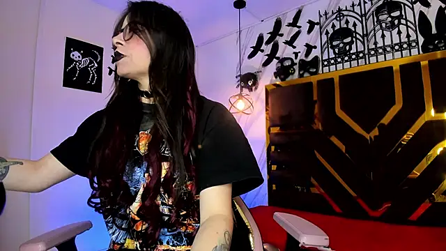 Evangelinejoness  online show from November 7, 11:26 am