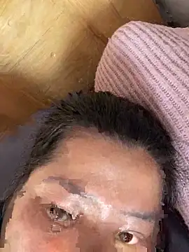 Snapshot of anne_baby2k chatting on March 3, 5:58 am anne baby2k online show from March 3, 5:58 am