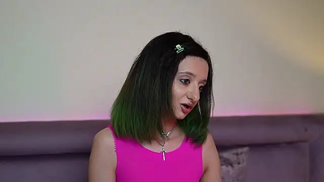 JoelleApril online show from April 21, 8:26 pm