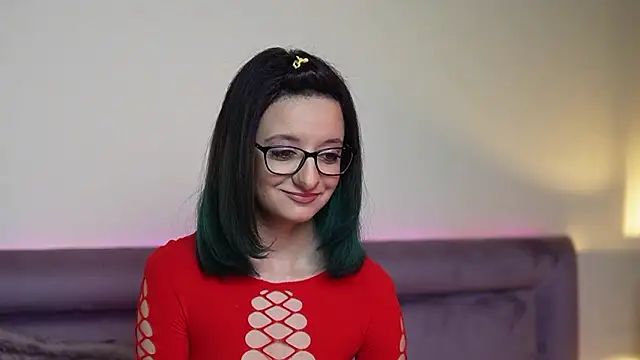 JoelleApril online show from March 9, 10:13 pm