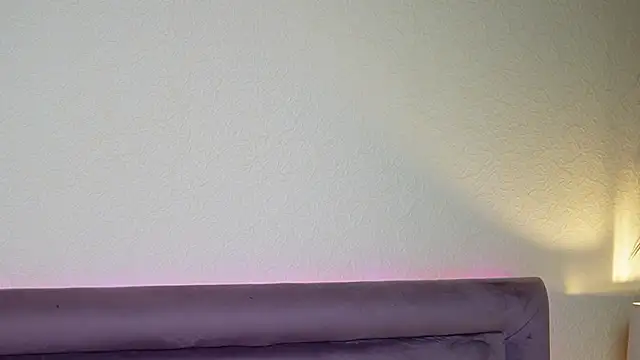 JoelleApril online show from March 21, 9:08 pm