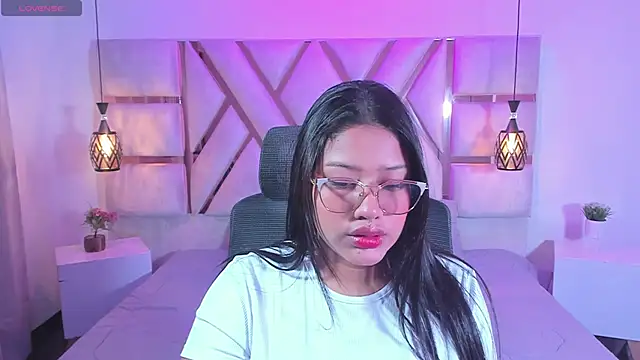 Snapshot of natachacole chatting on October 13, 11:12 am natachacole online show from October 13, 11:12 am