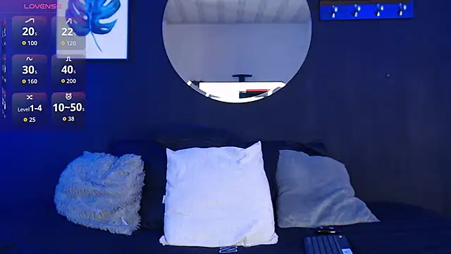 TamaraaRoss  online show from November 21, 7:02 pm