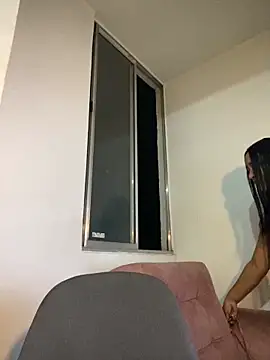 mis-violetha online show from June 5, 3:44 am